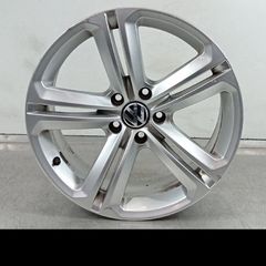 Looking to buy a genuine set of OEM Volkswagen Passat CC alloy wheels.