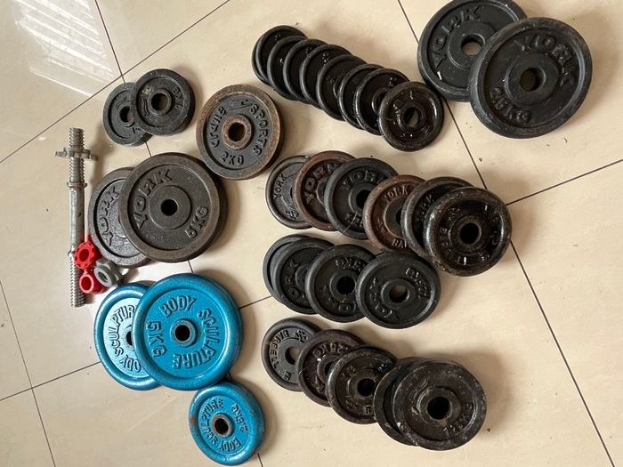 Selection of metal plates