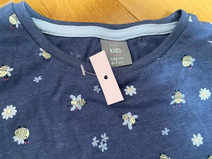 girl t shirt busy bee 6/7 years old