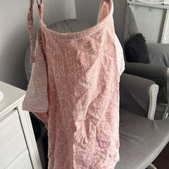 Breastfeeding cover