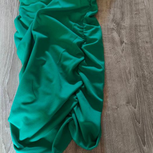 Green dress size 8