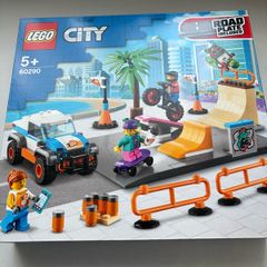 Lego 60290 skate park