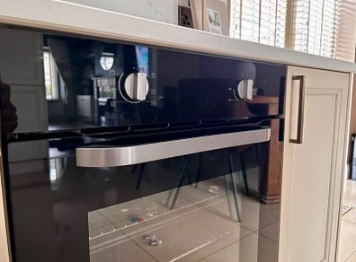 Oven - black powerpoint