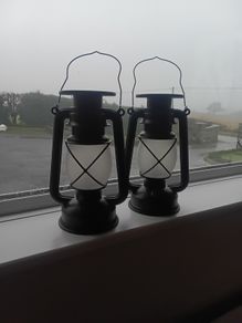2 solar lanterns