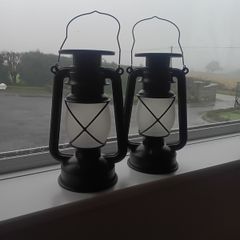 2 solar lanterns