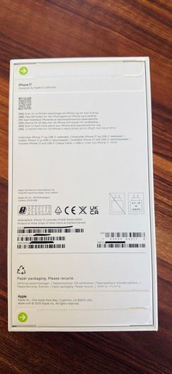 iPhone 17