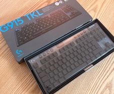 Logitech G915 Wireless Mechanical Gaming Keyboard . Brand New