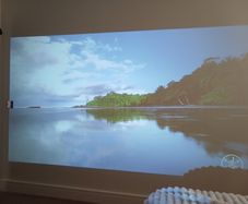 Android Projector Auto Focus with cool apps