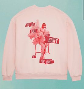 Taylor Swift Official Merchandise - Size: Medium