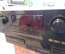 Marantz amplifier for repair or parts.