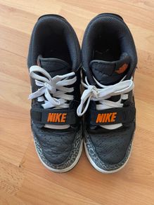 Boy shoe