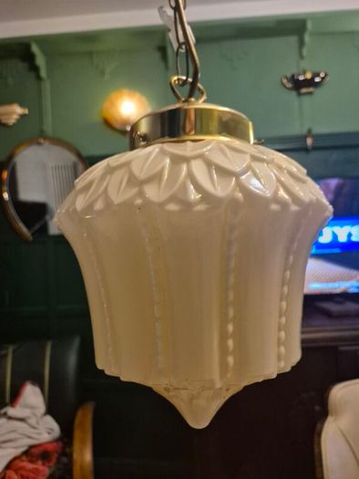 Original cream leaf design glass original 1920s Art Deco ceiling light
