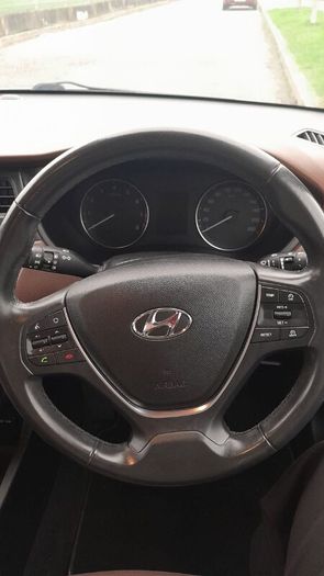 Hyundai I20 2015, Automatic, Deluxe, 1.4l Petrol