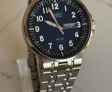 Citizen Eco Drive Watch Blue Day Date with Bracelet E100-S001676 Mens wr100