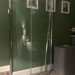800 shower door quadrant