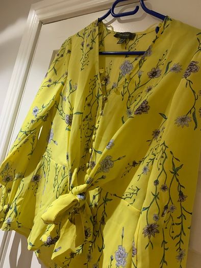 floral blouse