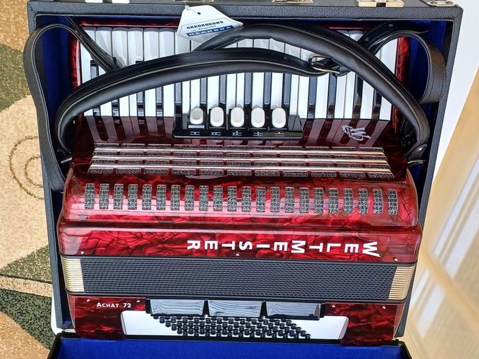 Weltmeister Achat 72 Bass