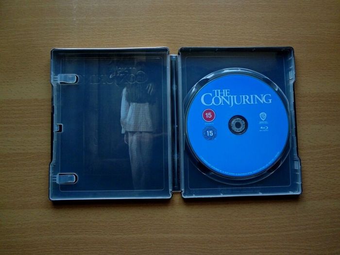 The Conjuring Parts 1 & 2 Blu-ray Steelbooks (Rare and OOP)