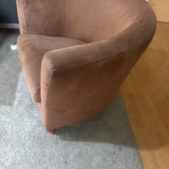 Single seater sofa chair