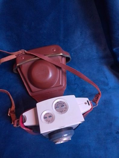 Vintage Kodak Autosnap 35mm Film Camera Complete with Original Case