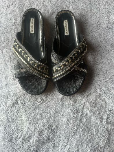 River island sandals