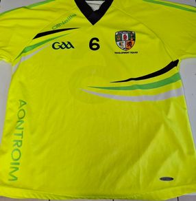 Antrim GAA (No.6) O'Neills Gaelic Football/Hurling Jersey (Adult Medium) FREE POST