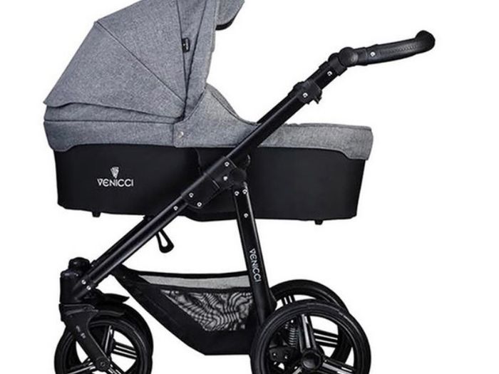 Venecci grey/black buggy, perfect condition with everything in pictures and also isofix base for car seat