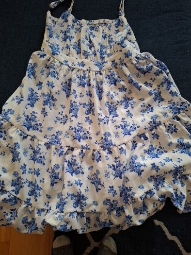 3 girls dresses age 9 -11yrs