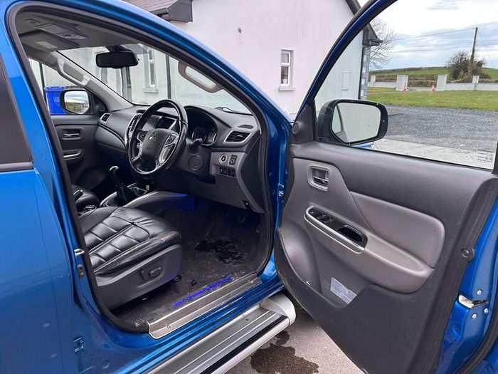 2019 Mitsubishi L200 Barbarian New DOE Canopy