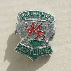 BUTLINS PWLLHELI 1960 (holiday camp, Wales) - resident camper's enamel badge [B]