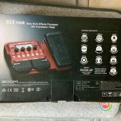 Zoom B1X FOUR bass multi-effects processor