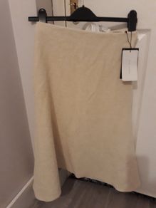 Zara woman skirt, brand new with tag, size xs, 6