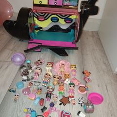lols dolls and plane