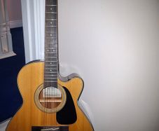 takamine acoustic guitar