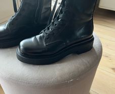 ladies boots