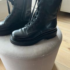 ladies boots