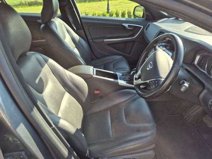 2017 Volvo V60 190BHP Adaptive Cruise Control
