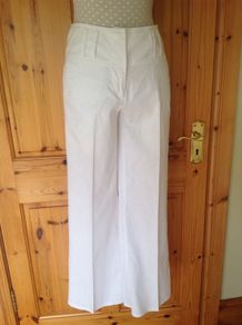 Size 8 White Linen Trousers with belt