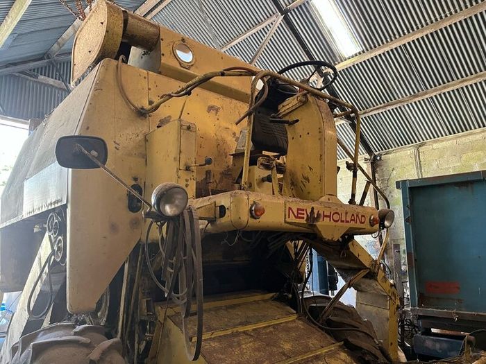 New Holland Clayson M135