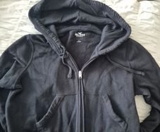 Hollister Cropped Black Hoodie