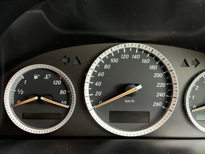 Mercedes-Benz C-Class 2007