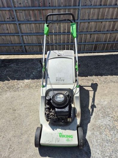 viking self Drive lawnmower mower
