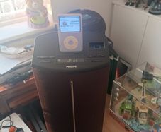 Philips DC570 Tower Speaker System