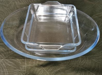 Glass baking cooking set x 3