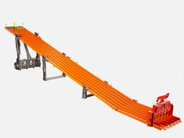 Hot Wheels Super 6-Lane Raceway