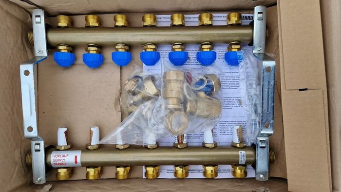 Underfloor heating Manifolds x3