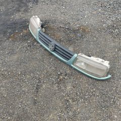 Headlamps plus grill VW  Passat B4