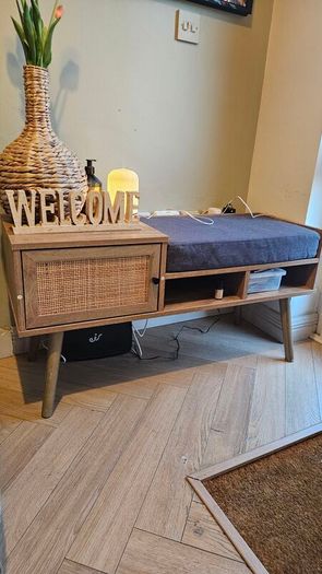 Hallway storage bench