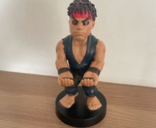 Cableguys Street Fighter Evil Ryu Gaming Controller and Phone Holder Stand Figure