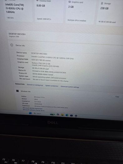 Dell inspiron 3780,i5 8th gen,8gb,256ssd,Huge 17" FHD Screen, windows 11
